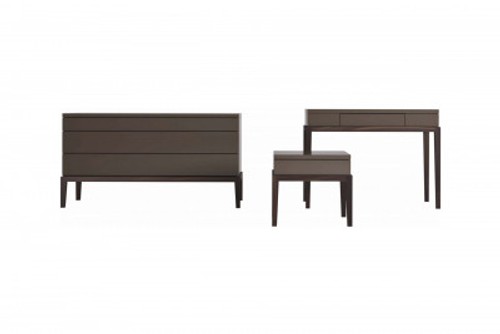 De Ville DresserBy CASANOVA