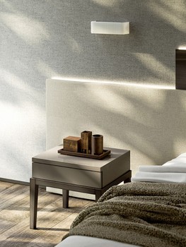 De Ville Side TableBy CASANOVA