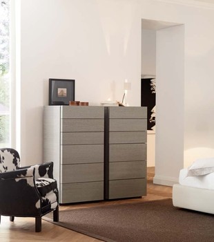 Valeo Contemporary Chest Of DrawersBy Sangiacomo
