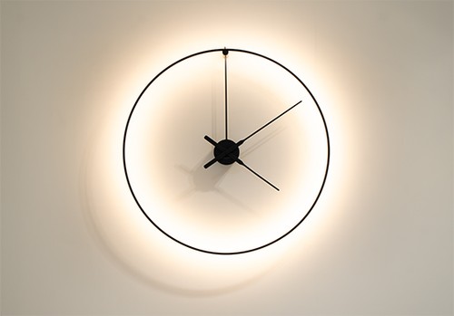 Olly Wall ClockBy CASANOVA