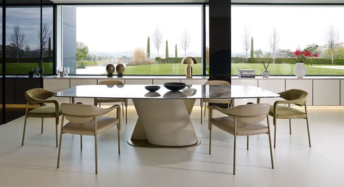 Venus Dining TableBy Gamma Arredamenti