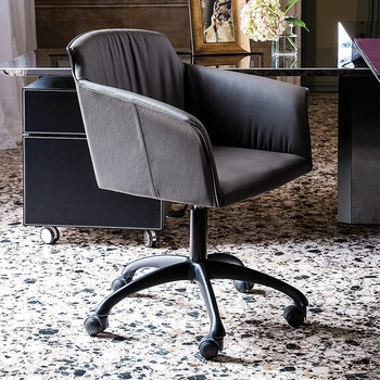 Tyler Wheels ArmchairBy Cattelan Italia