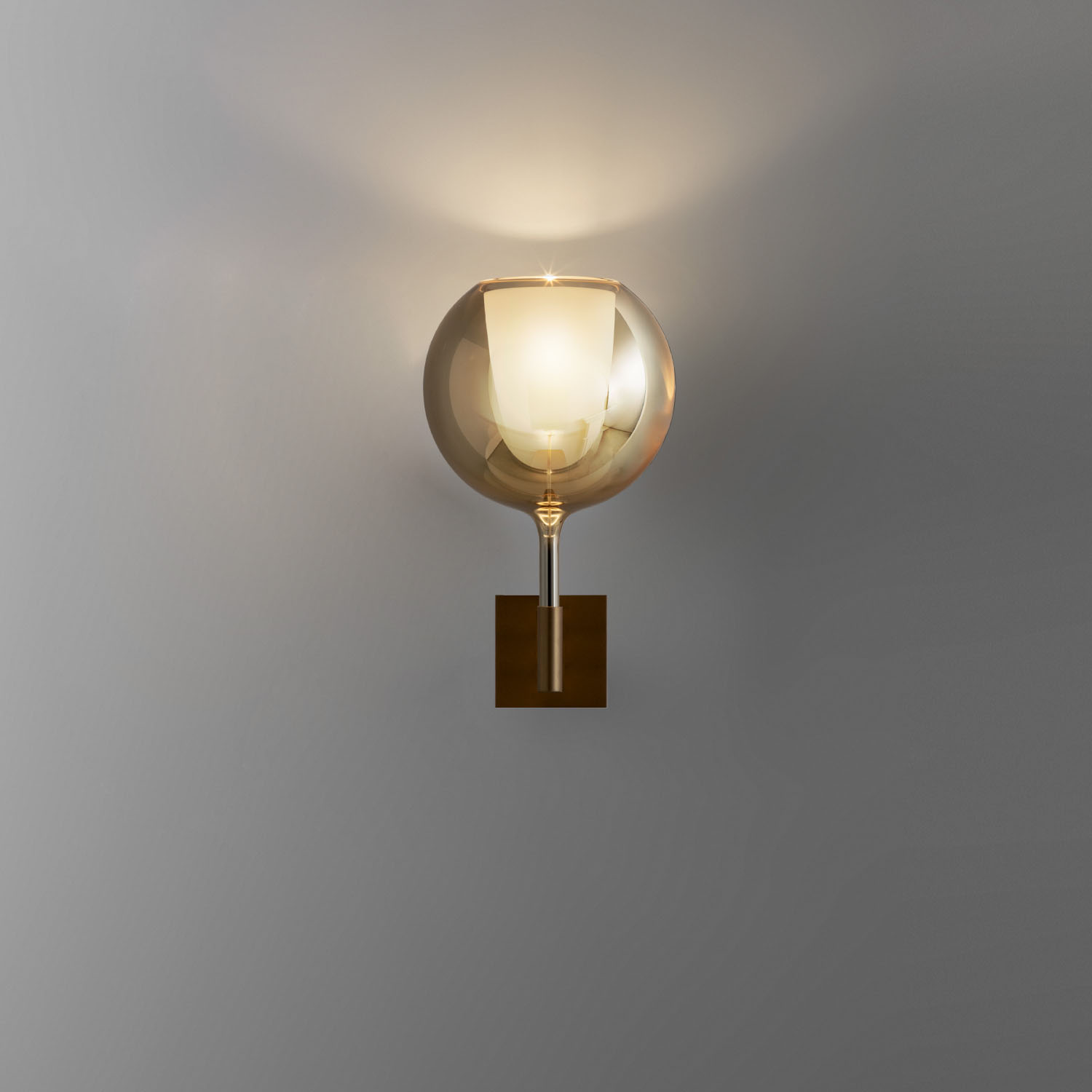 Modern Wall Lights in Dubai | Luxury Lighting Collectio...