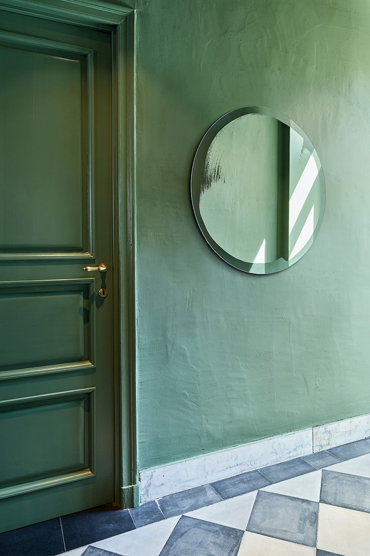 Paint Round Mirror- Image 2